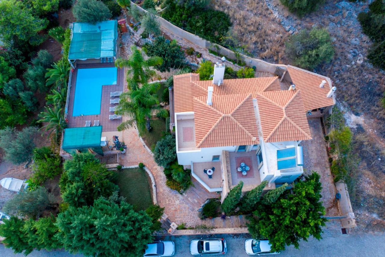 Villa Maira Kórfos