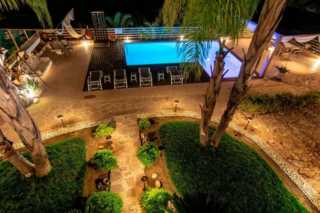 Maira Luxurious With Private Swimming Pool * Корфос